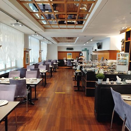 Hotel Schwert Ращат Екстериор снимка