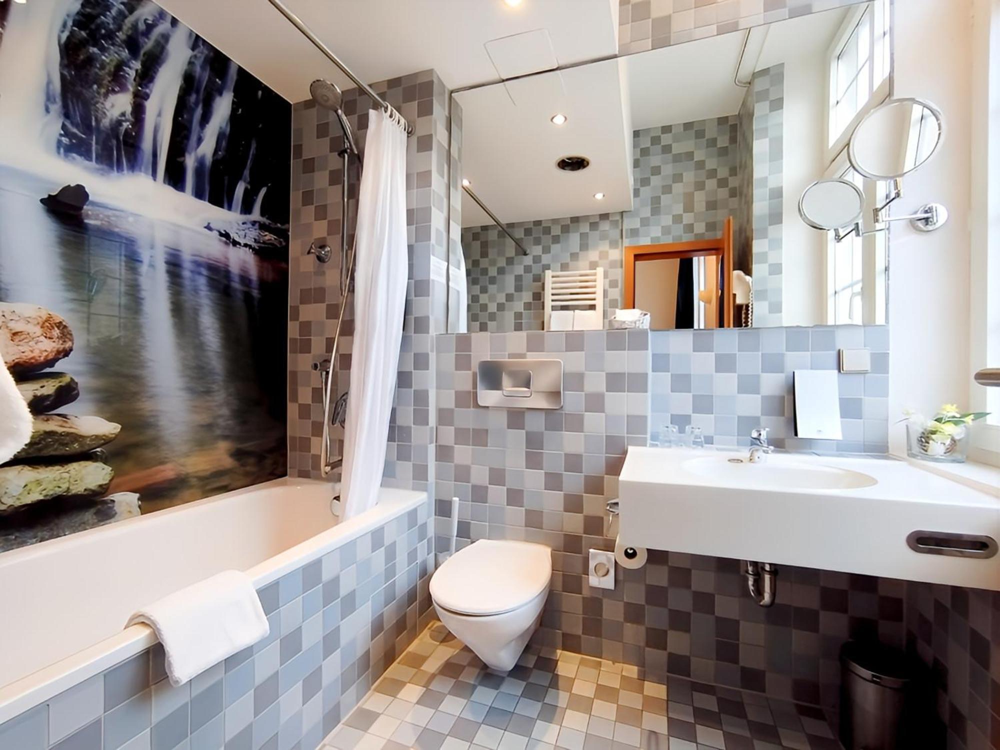 Hotel Schwert Ращат Екстериор снимка