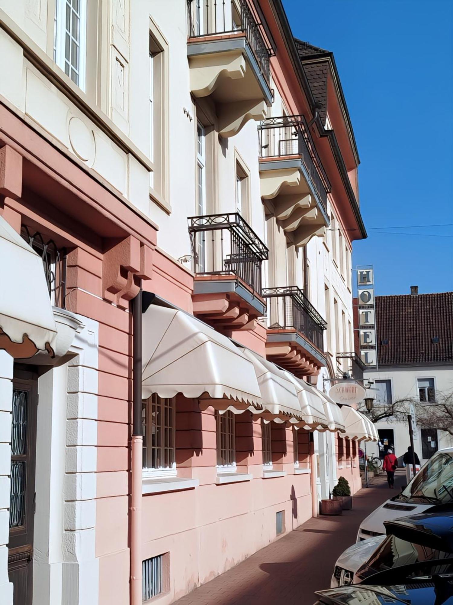 Hotel Schwert Ращат Екстериор снимка