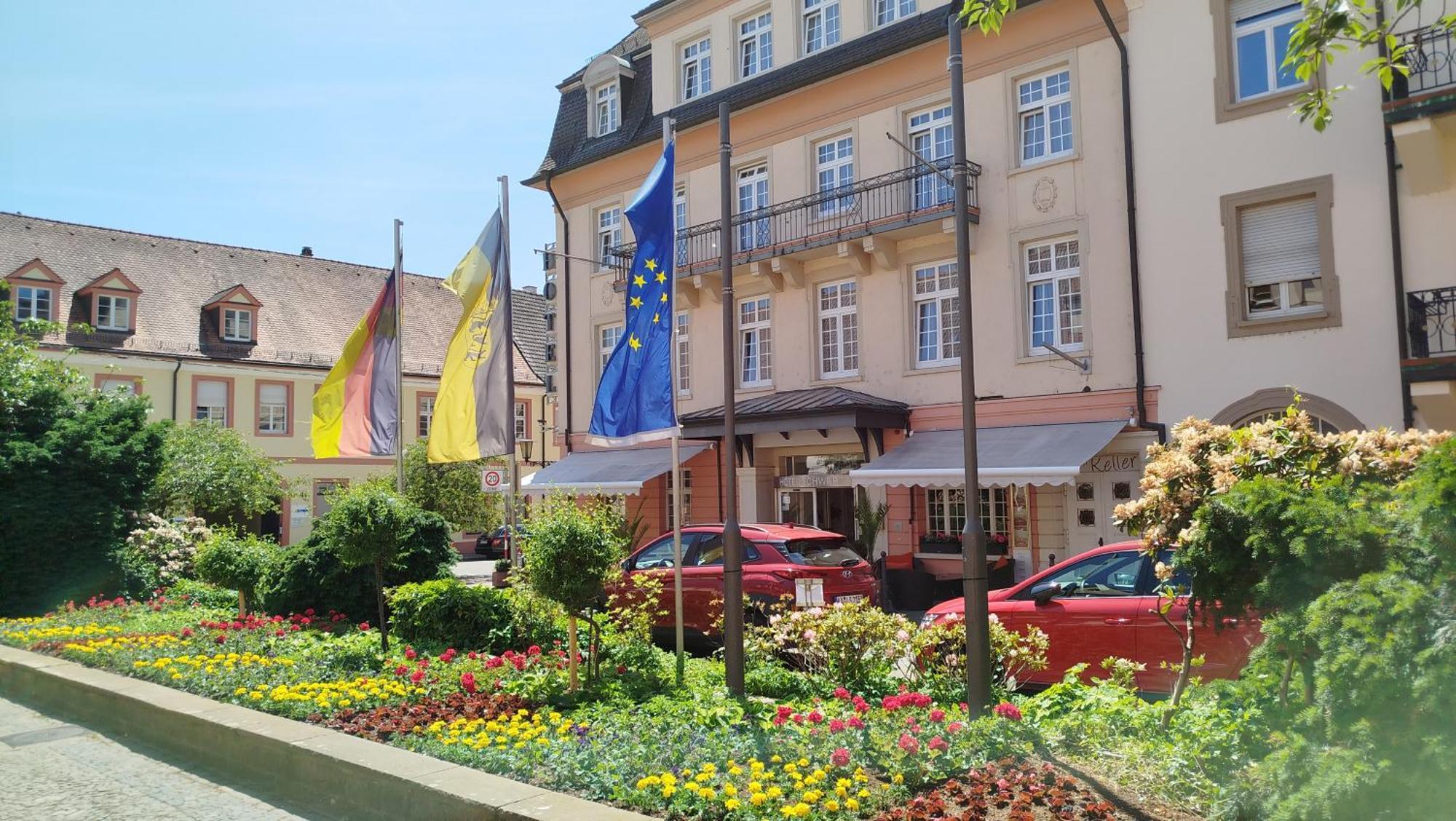 Hotel Schwert Ращат Екстериор снимка
