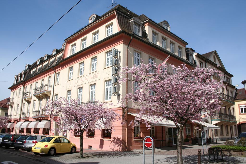 Hotel Schwert Ращат Екстериор снимка