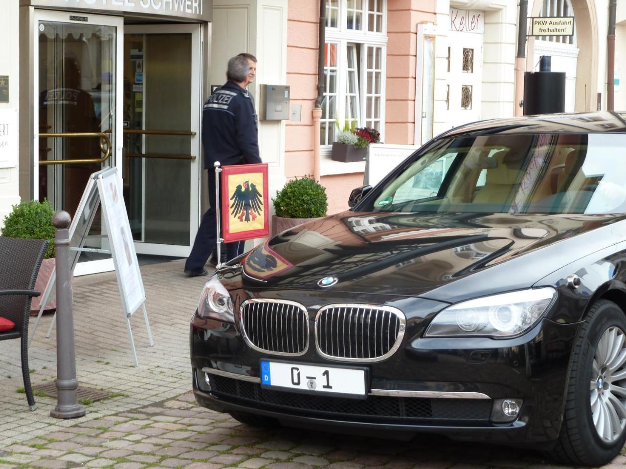 Hotel Schwert Ращат Екстериор снимка